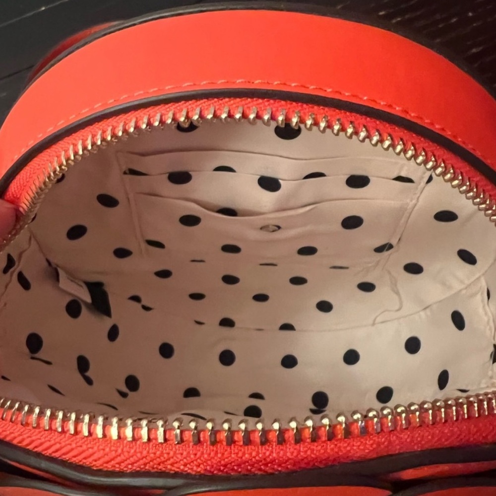 NWOT Petal Smooth Leather 3d Flower Crossbody - Picture 8 of 14